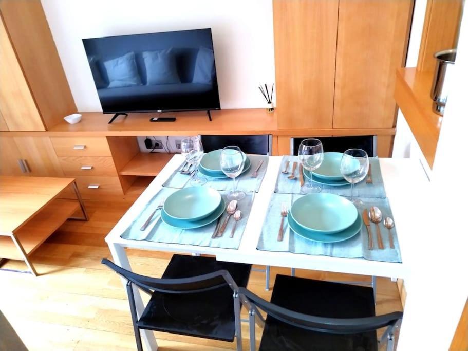 Wanda Ifema Aeropuerto Jc Appartement